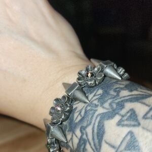 RARE Martha Rotten flower and spike stretch bracelet